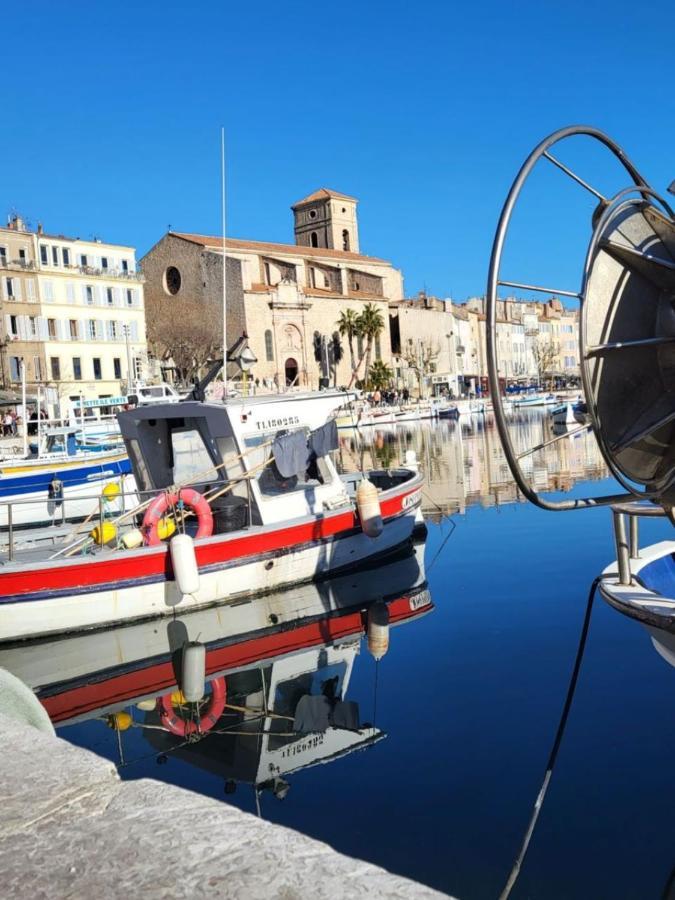 Chez Melanie Et Rodolphe Apartment La Ciotat Bagian luar foto